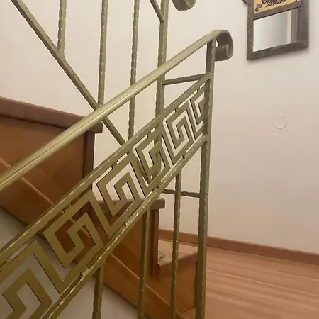 Casa Teresi Thassos بيت خشبي *