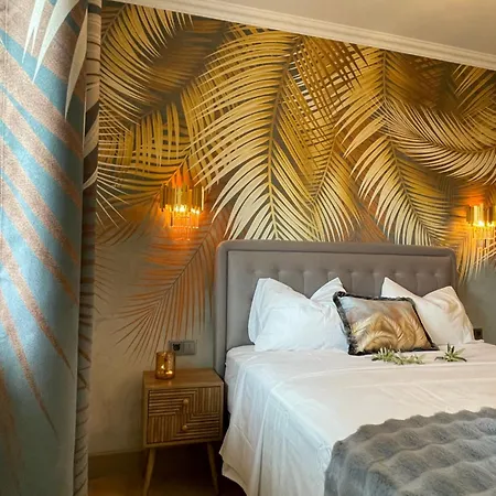 Casa Teresi Thassos بيت خشبي